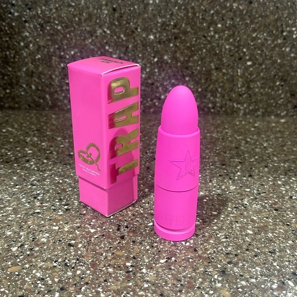 Jeffree Star “Communion Wine” velvet trap lipstick NEW
